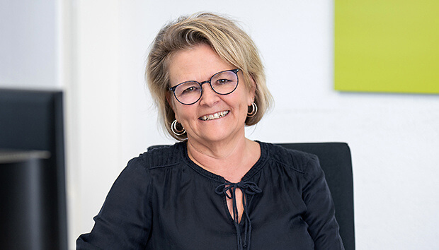 Flyerline - Nicole Festa