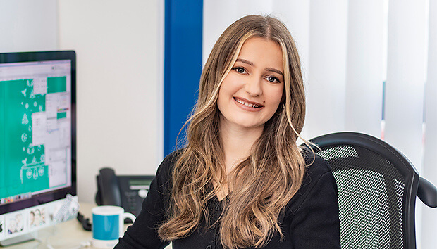 Flyerline - Cristina Gmuender